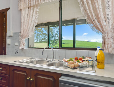 Barossa-Accommodation-BnB-Norms-Farm